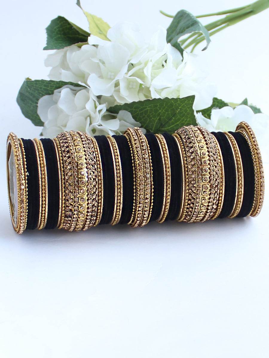 Maryam Bangle Set Black T4 Jewels