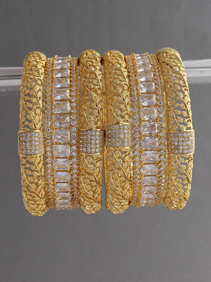 Ishani Bangle Set 2.4 Golden T4 Jewels