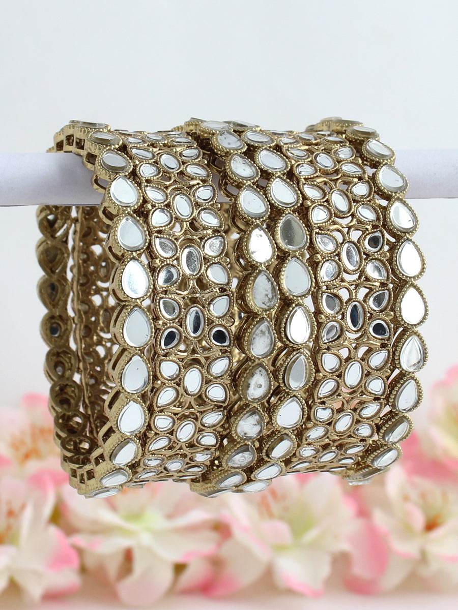 Aisha Bangle Set / Stack Gold T4 Jewels